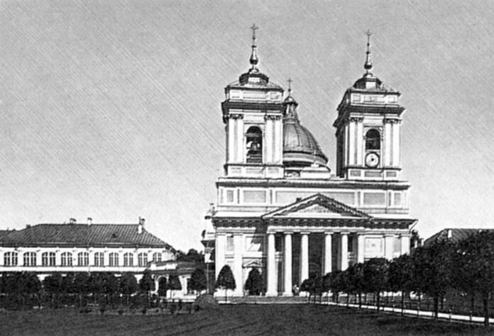 Собор Александро-Невской лавры