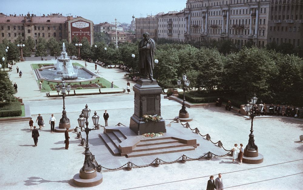 Композиция Пушкинской площади
